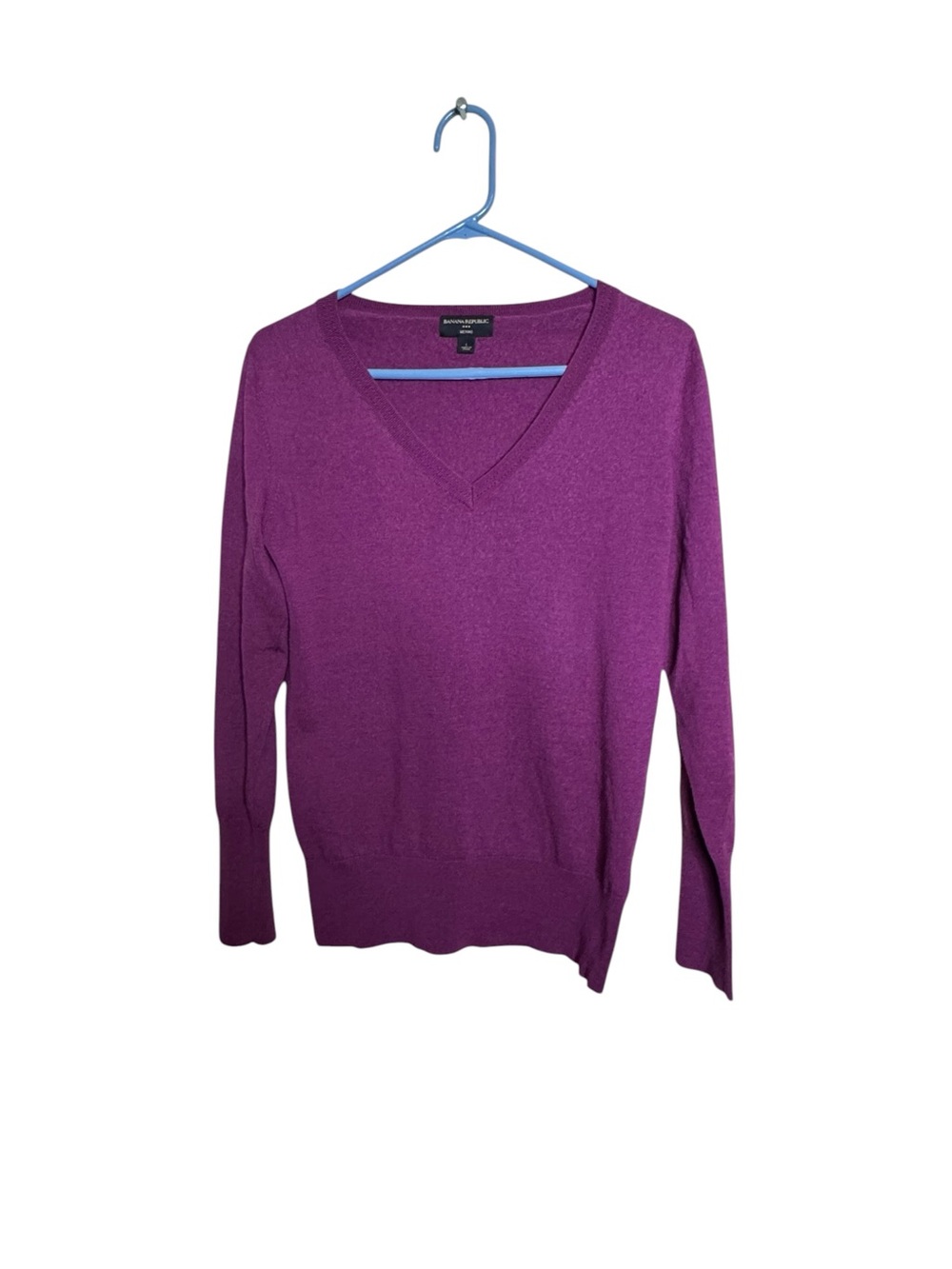 Banana Republic Womens 100% Merino Wool Purple V-Neck Sweater Size L